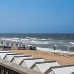 Apartmán La Coquille / F3 De Charme Avec Jardin Privatif Cabourg
