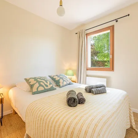 La Coquille / F3 De Charme Avec Jardin Privatif