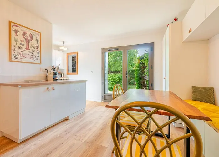 Apartamento La Coquille / F3 De Charme Avec Jardin Privatif